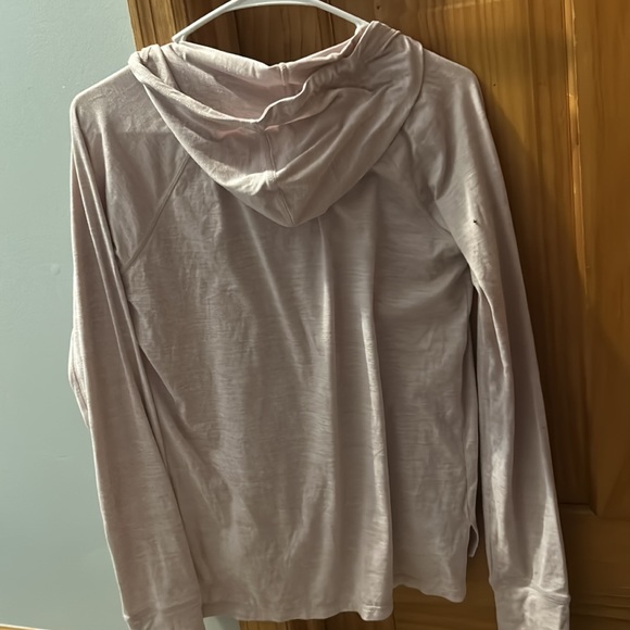 GAIAM athletic sweatshirt - Picture 3 of 3